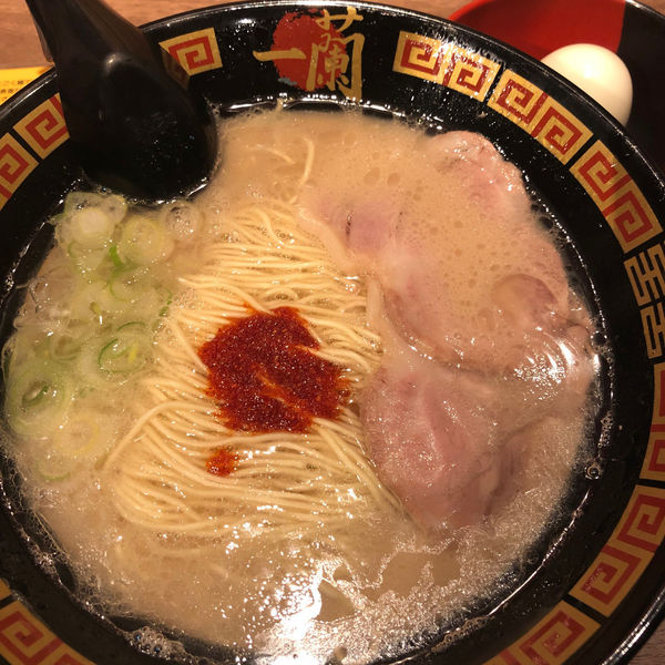 「ラーメン　890円　塩ゆで卵　130円」@一蘭 前橋インター店の写真