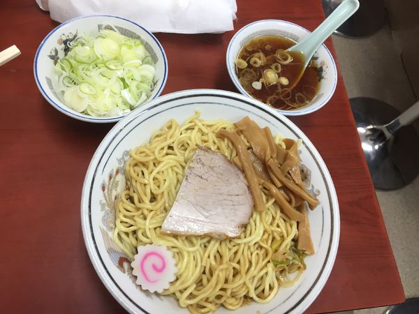 「油そば(大)¥800+ネギ盛¥100+スープ¥50」@珍々亭の写真