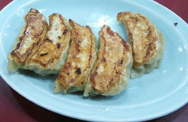 「餃子　３９０円」@元祖ニュータンタンメン本舗 東神奈川店の写真