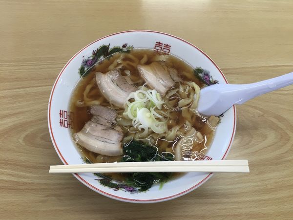 「手打ちラーメン　¥750」@古川農園の写真