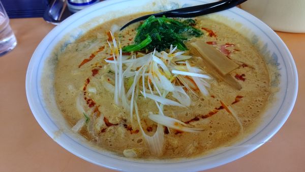 「塩ごま担々麺８２０円＋税」@ポパイらーめん 蓮田店の写真