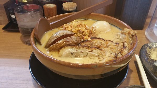 「北海道味噌漬け炙りチャーシュー麺1144円」@蔵出し味噌 麺屋 壱正 岐阜店の写真