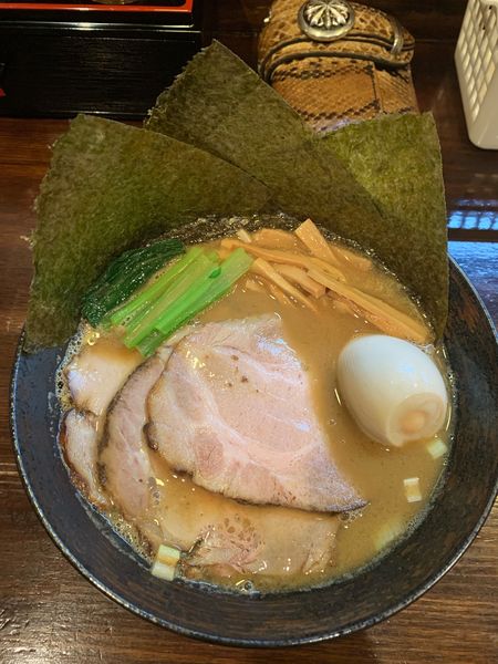 「らーめん仰山のせ」@麺座 かたぶつの写真