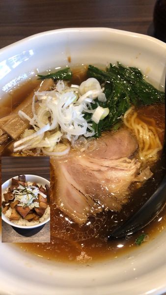 「支那そば680円＋チャーシュー丼320円」@中華ひろとの写真