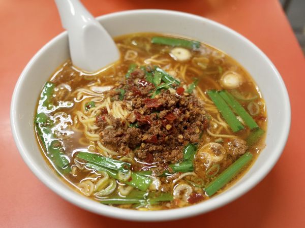 「台湾ラーメン…740円、ニンニクチャーハン…700円」@台湾ラーメン 幸龍の写真