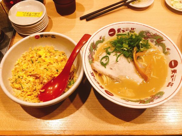 「こってりラーメン チャーハン定食」@天下一品 守山国道19号線店の写真