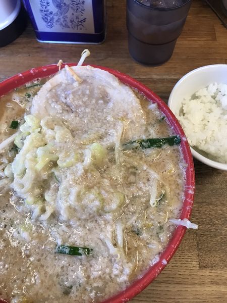 「味噌らーめん、薬味ネギ多め、ギタ」@らーめん弁慶 門前仲町店の写真