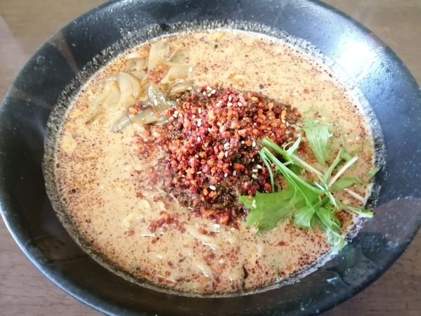 「辛口担々麺＋替玉」@麺処 ごまやの写真