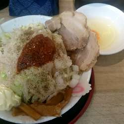 まぜそば   880円