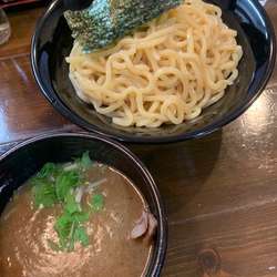 つけ麺 通常価格800円 ※大盛同料金