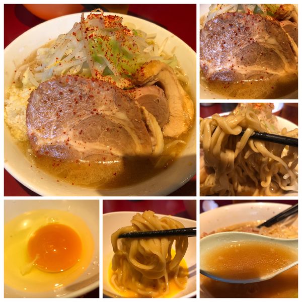 「小ラーメン 700円麺少なめ 生卵 50円 ニンニク」@ラーメン二郎 荻窪店の写真