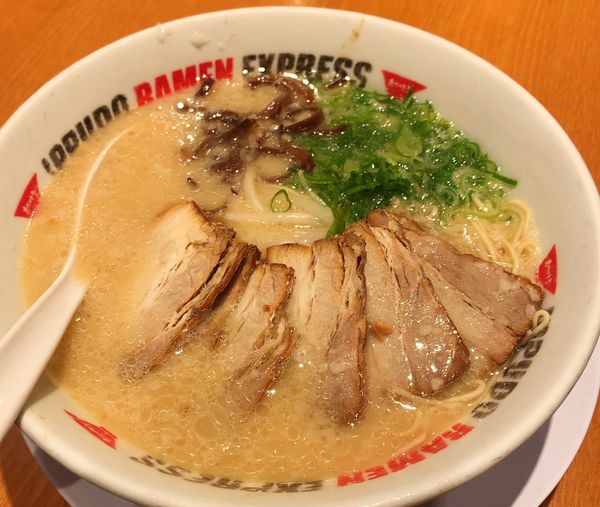 「博多流チャーシューメン」@IPPUDO RAMEN EXPRESS アスティ岐阜店の写真
