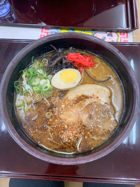 「熊本ラーメン極厚チャーシュー」@北熊本SA 上り線 スナックコーナー ロイヤル北熊本上り店の写真
