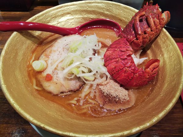 「ロブスター味噌らぁ麺　※サービス券で５００円」@onisobafujiya ～PREMIUM～の写真