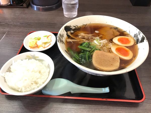 「醤油ラーメン」@万八らーめん 中央店の写真