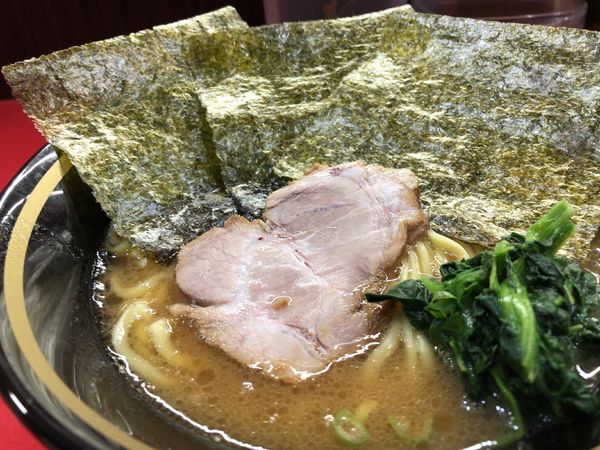 「ラーメン 700円」@横浜家系ラーメン 宗八 柏本店の写真