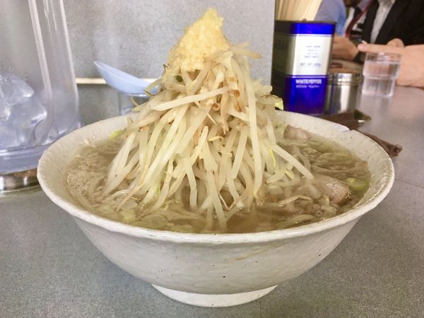 「塩ラーメン ヤサイニンニク」@ラーメン 虎ノ門店の写真