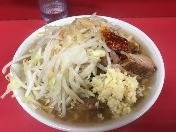 「小豚＋ニンニク＋アブラ」@ラーメン二郎 千住大橋駅前店の写真