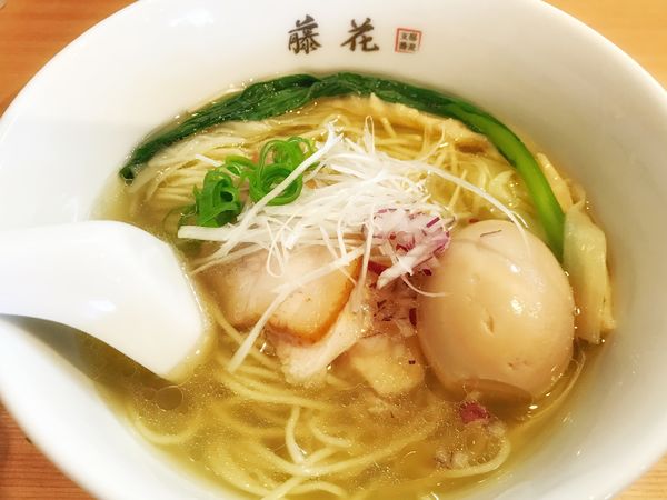 「特製ラーメン塩」@支那蕎麦屋 藤花の写真