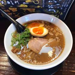 跳満ラーメン+味玉