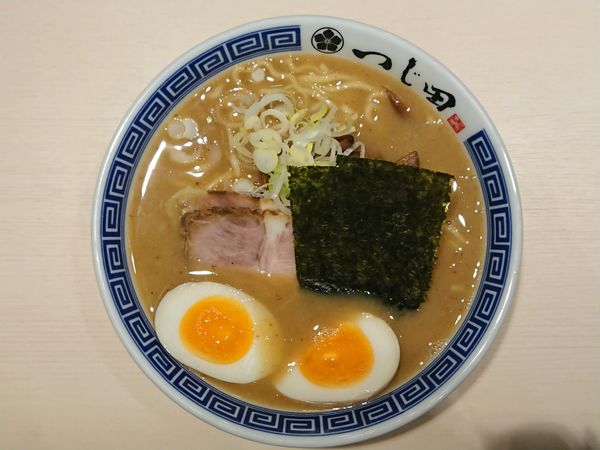 「濃厚特製らーめん」@つじ田 渋谷フクラス店の写真