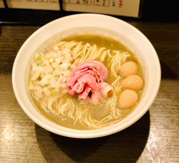 「煮干そば classic」@灰汁中華 丿貫 福富町本店の写真