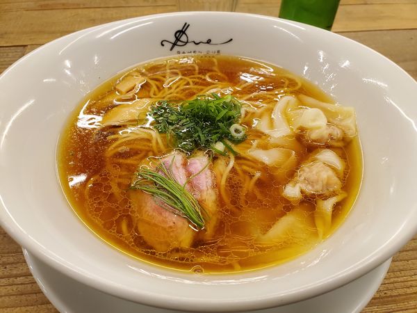 「醤油らぁ麺１０００円」@Ramen ドゥエ Edo Japanの写真