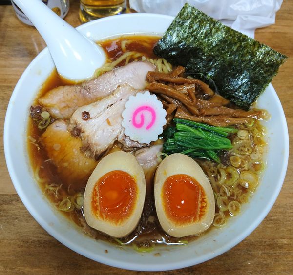 「しょうゆラーメン＋味玉＋風味爽快ニシテ」@オランダ軒の写真