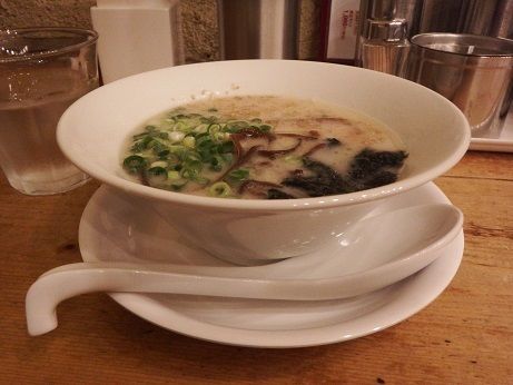「半ラーメン」@博多まるきんラーメン 上馬店の写真