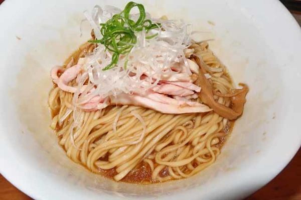 「鶏油そば　750円」@ラーメン屋 トイ・ボックスの写真