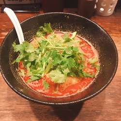 担々麺（1辛）+パクチー