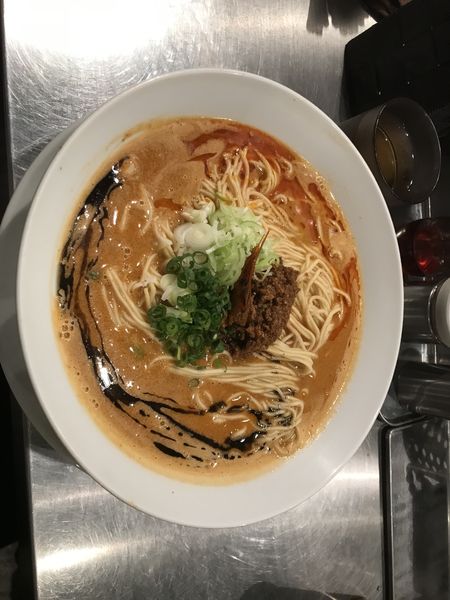 「海老寿久担々麺（大盛り）＋追いリゾ」@麺屋 愛心 TOKYO 町屋店の写真