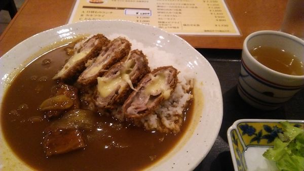 「チーズカツカレー 950円」@好成軒の写真
