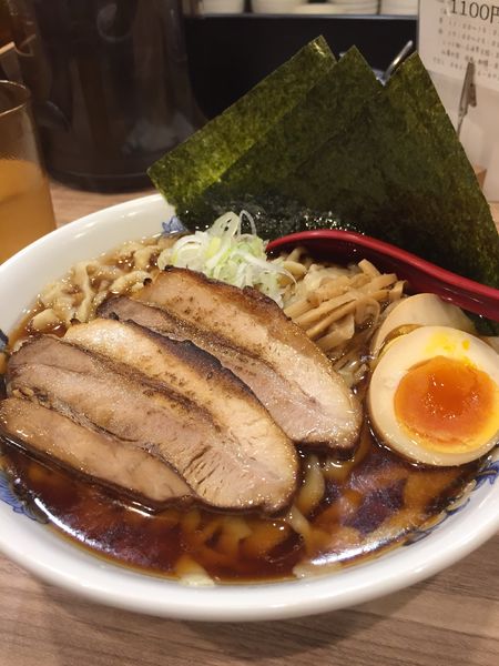 「特製醤油」@くじら食堂 nonowa東小金井店の写真