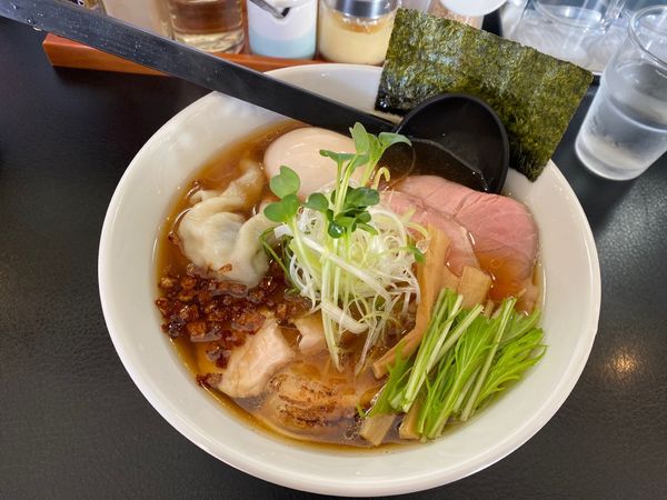 「11/16 特製醤油らーめん（麺大盛り）900円」@麺や はまじの写真