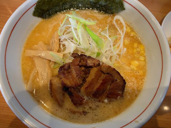 「味噌ラーメン800円、セットでミニチャーハン＋250円」@大古洞の写真