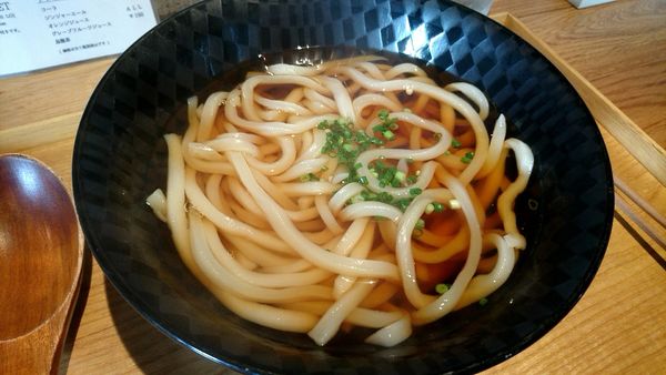 「かけうどん　750円」@ふ和らの写真