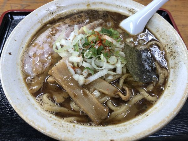 「らーめん(大)」@つけめん・らあめん 福は内の写真