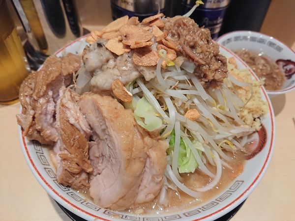 「小 豚ラーメン」@豚山 中野店の写真