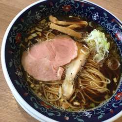 煮干醤油ラーメン