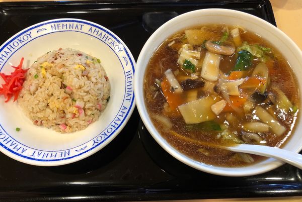 「秋限定キノコうまにそば」@横濱一品香 保土ヶ谷店の写真