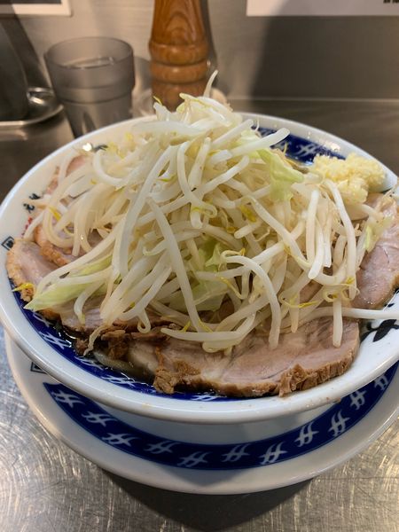 「小　ブタ　味玉」@ラーメン大 下高井戸店の写真