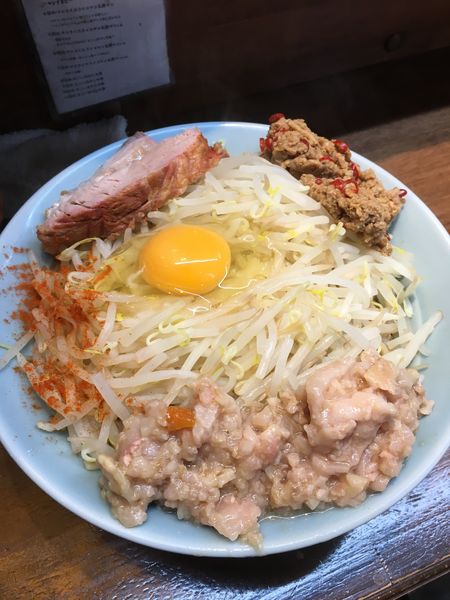 「汁なしまぜそば」@立川マシマシ OGKB店の写真