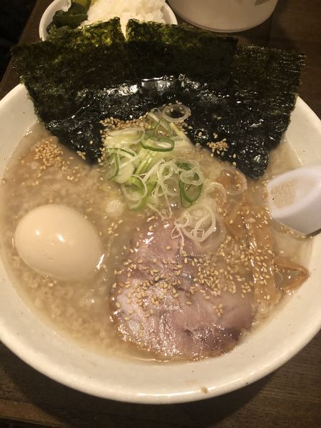 「特選醤油ラーメン」@輝宗の写真