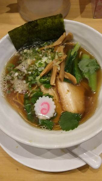 「煮干し中華そば」@つけめん 蕾 本家の写真