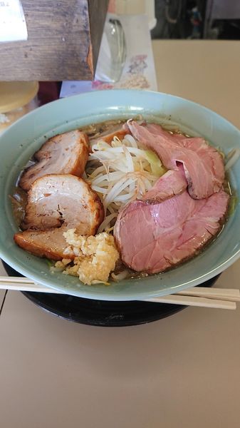 「二郎系 チャーシュー麺 カツオ」@ラーメン ポール亭の写真