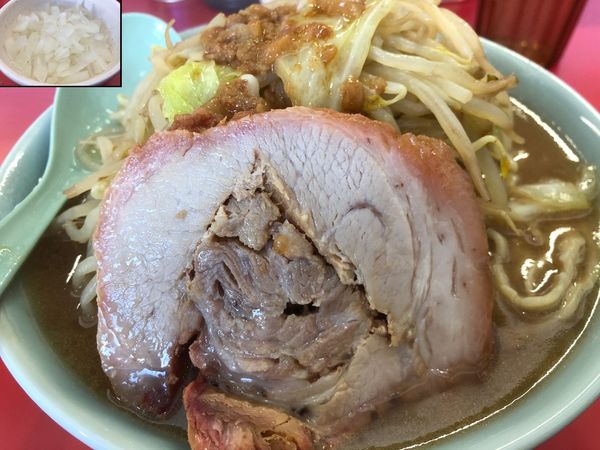 「ラーメン＋タマネギ＋ニンニク＋アブラ」@ラーメン すくえ屋の写真