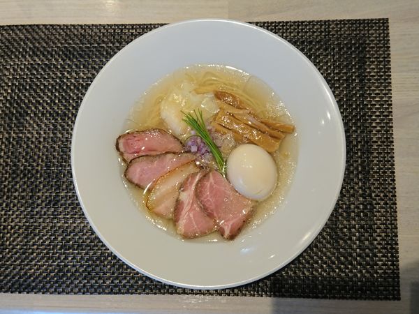 「特製 中華蕎麦〈塩〉」@宍道湖しじみ中華蕎麦 琥珀 東京本店の写真