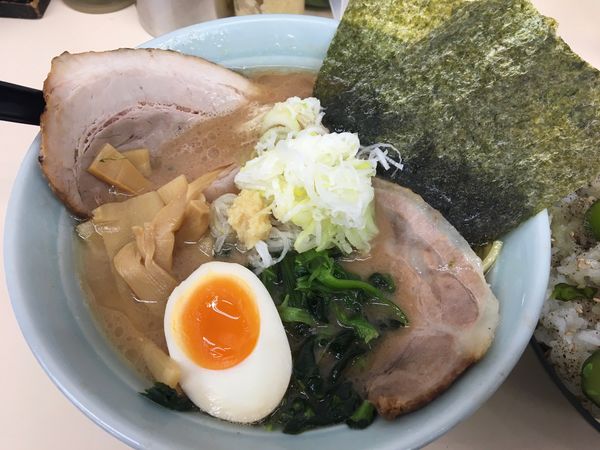 「丸得ラーメン ライス」@横浜家系ラーメン田中の写真