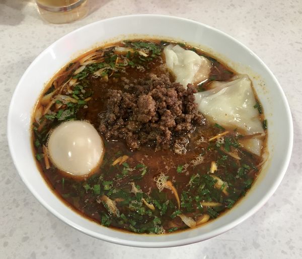 「辛いナイアガララーメン【限定】+特製トッピング　1200円」@ラーメン星印の写真